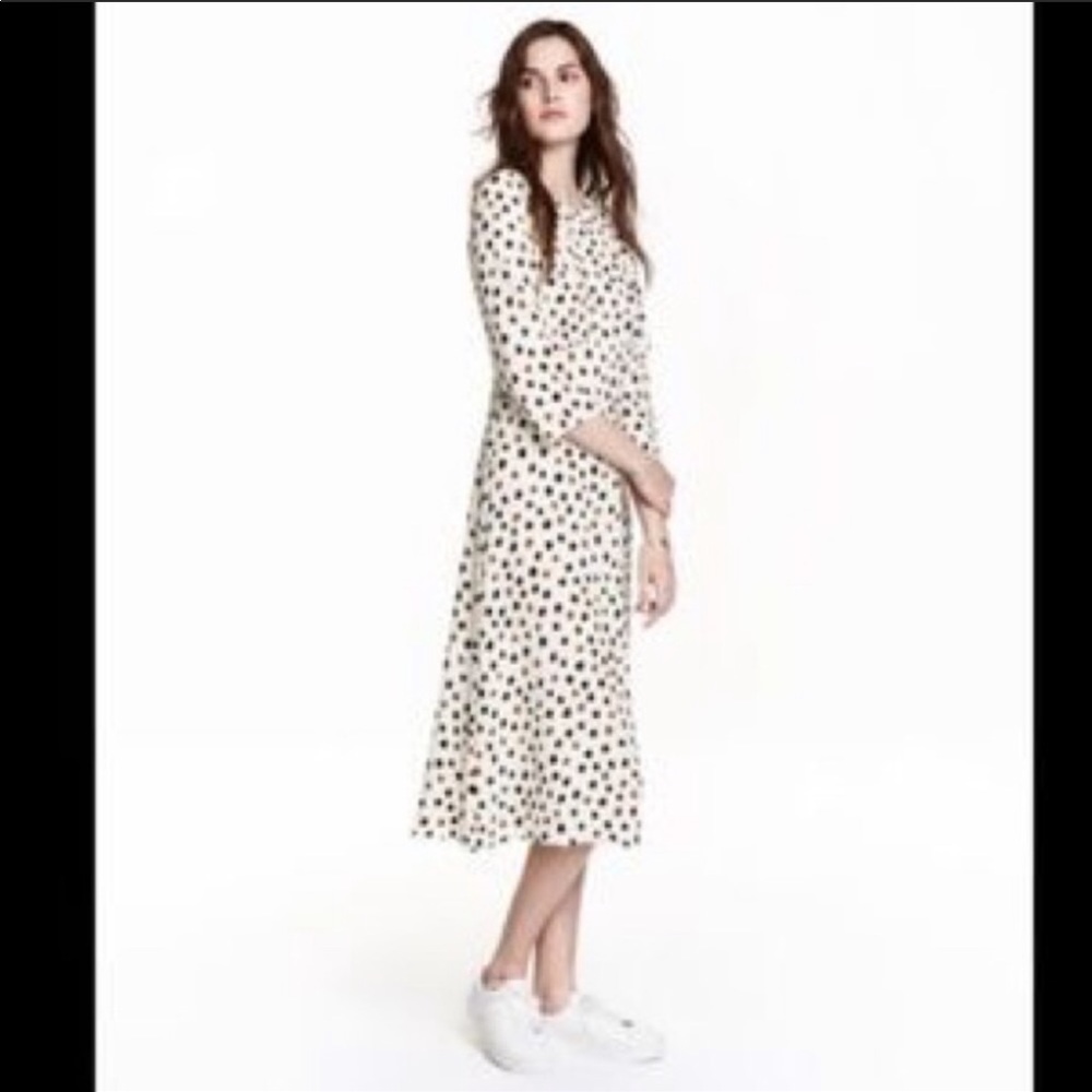 H&M Cleft Open Back Polka Dot Dress
